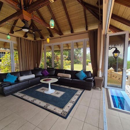 โอฟองเดอแมร์วิว Apartment อองซ์รอแยล ภายนอก รูปภาพ