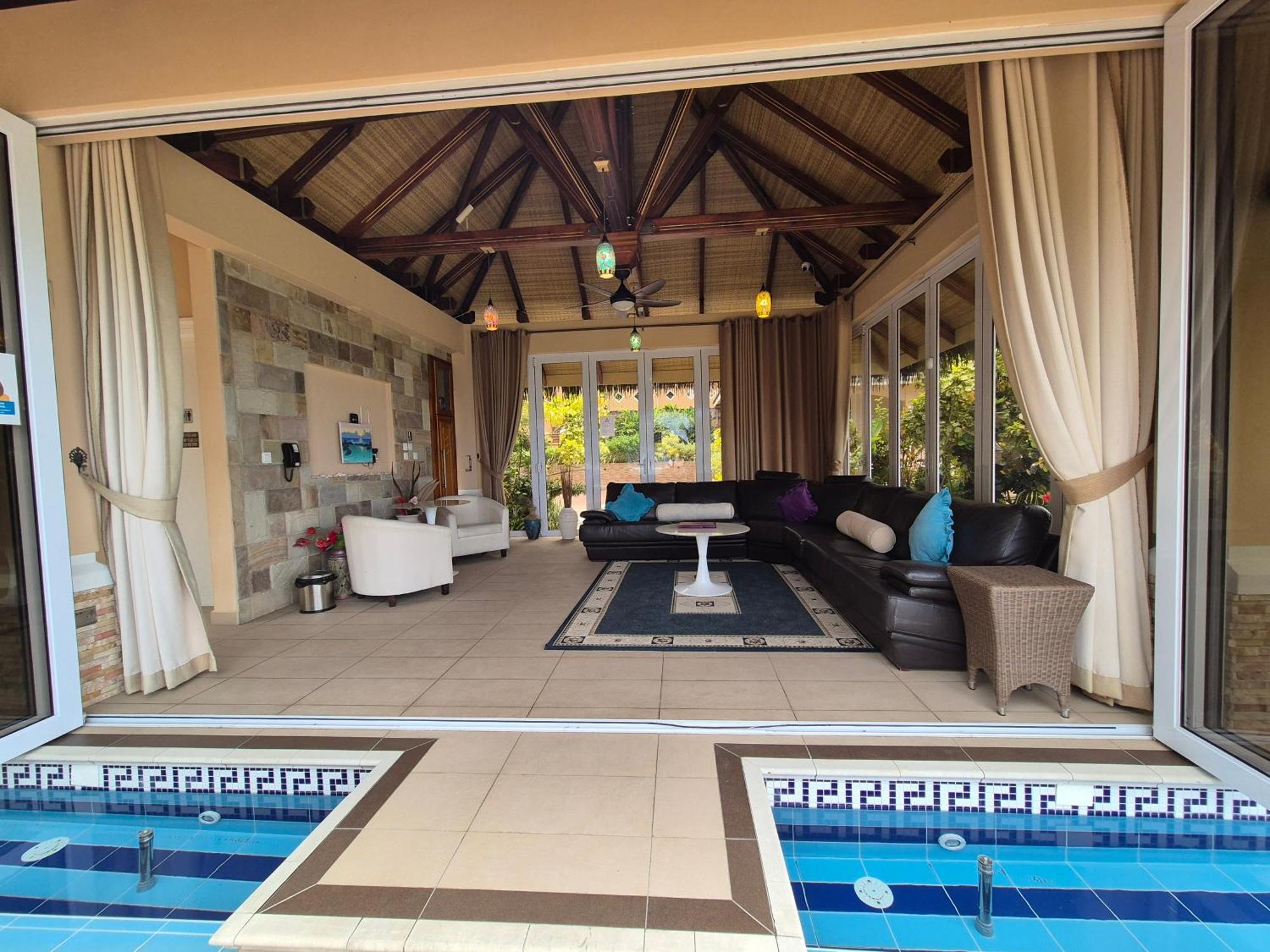 โอฟองเดอแมร์วิว Apartment อองซ์รอแยล ภายนอก รูปภาพ