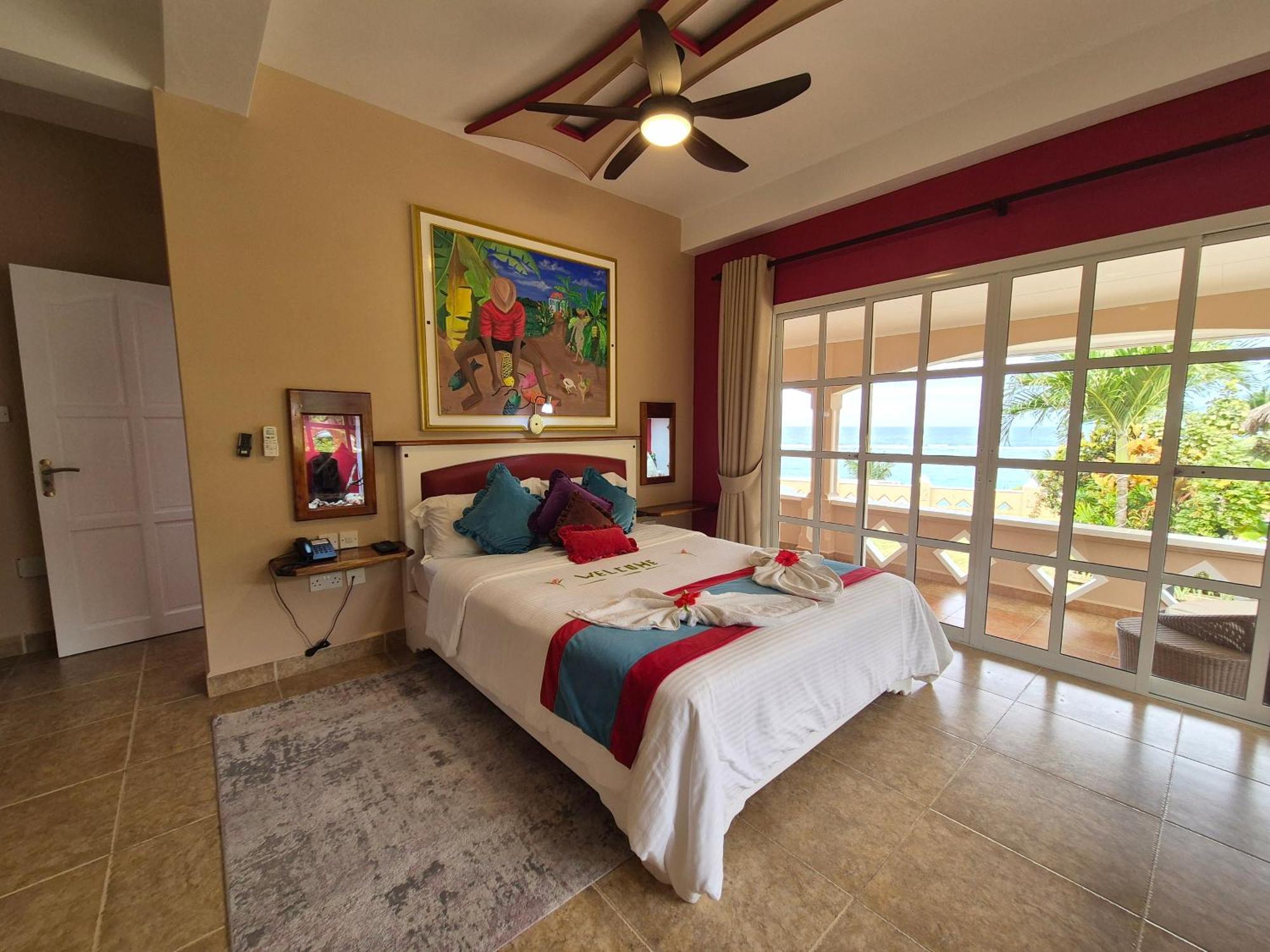 โอฟองเดอแมร์วิว Apartment อองซ์รอแยล ภายนอก รูปภาพ